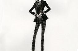 Karl Lagerfeld bo dobil svojo lutko barbie z visokimi petami