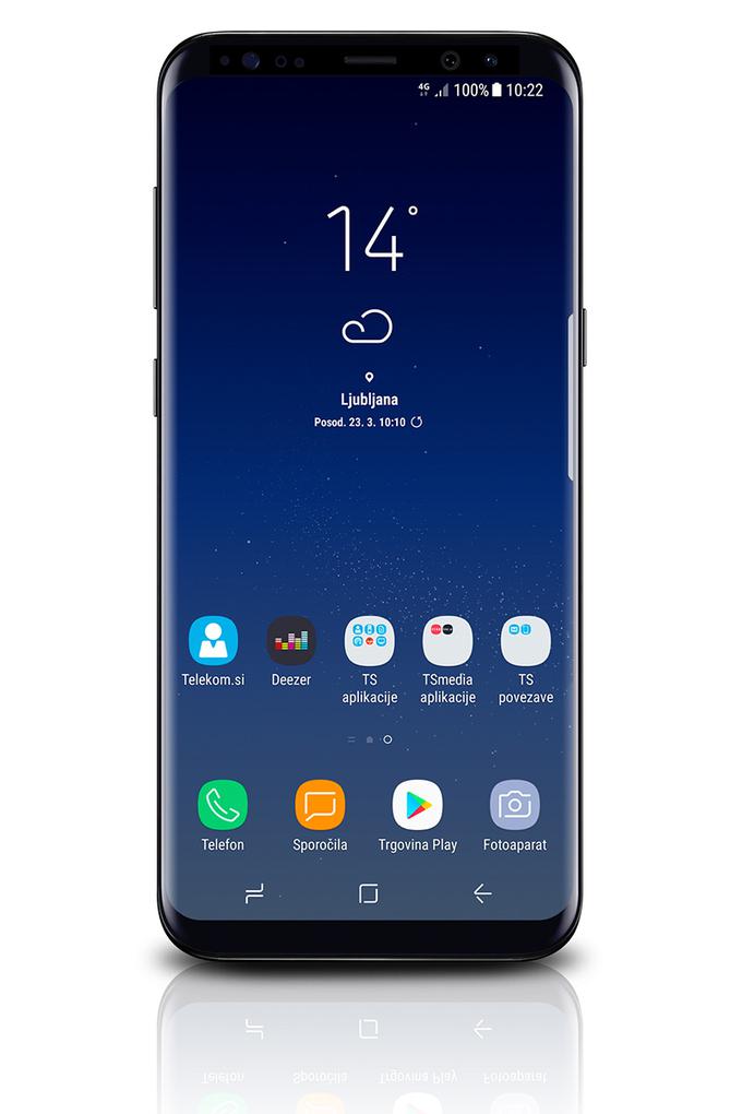 Samsung Galaxy S8+ izkorišča skoraj vso sprednjo stran za zaslon, zato se je tipka na sprednji strani poslovila, čitalec prstnih odtisov pa se je preselil na hrbtno stran. | Foto: Bojan Puhek
