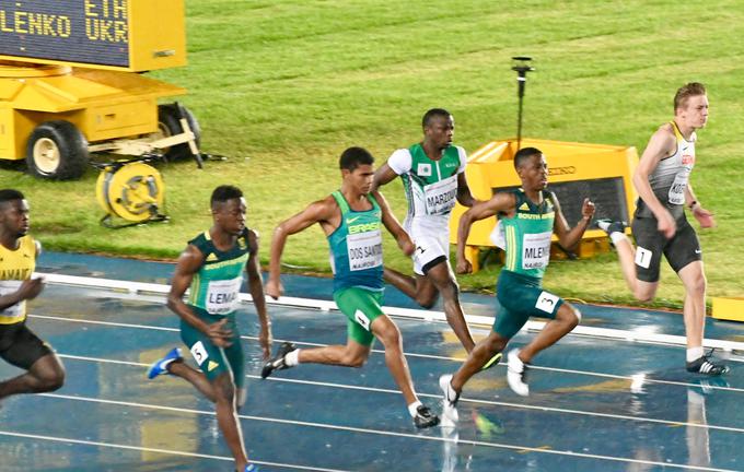 Fotografija iz finala teka na sto metrov na svetovnem prvenstvu v Nairobiju leta 2017. | Foto: Mitja Kočevar
