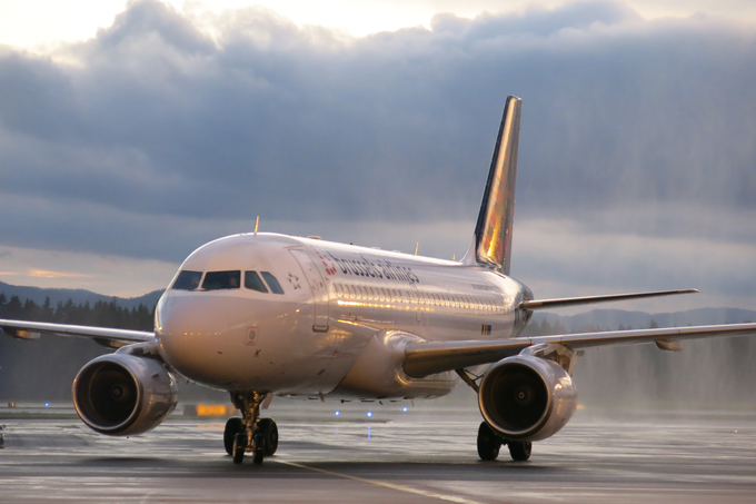 Brussels Airlines, letalo | Foto: STA ,