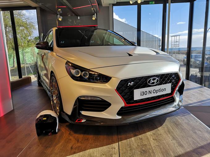 Del Hyundaijeve ponudbe bo tudi opremska serija N option, ki prinaša športne dodatne klasičnim modelom i30. | Foto: Gregor Pavšič