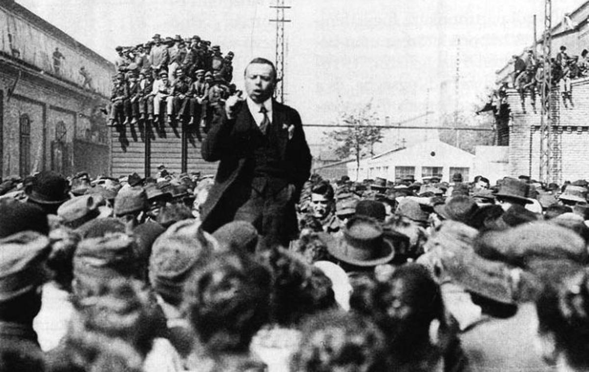 Bela Kun | Komunist Bela Kun je prevzel oblast na Madžarskem, ker je obljubil, da bo s pomočjo Leninove sovjetske Rusije Madžarsko vrnil na meje, ki jih je imela pred razpadom Avstro-Ogrske. | Foto Wikimedia Commons
