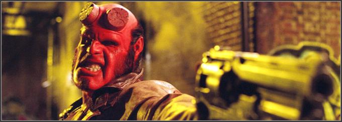 Hellboy (Ron Perlman) je demonsko bitje, ki ga je med drugo svetovno vojno priklical Rasputin, da bi pomagal nacistom. Iz njihovih krempljev ga reši ustanovitelj miroljubne organizacije za raziskovanje paranormalnih pojavov in Hellboy postane borec proti silam zla. Film je režiral oskarjevec Guillermo del Toro (Favnov labirint, Oblika vode). • V četrtek, 30. 4., ob 9.20 na TV 1000.*

 | Foto: 