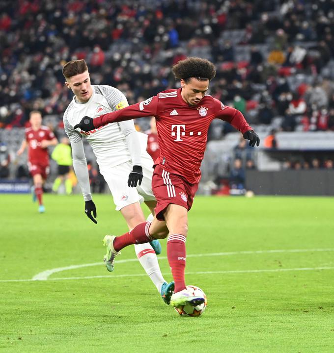Benjamin Šeško, na fotografiji v dvoboju z Leroyem Sanejem, strelcem zadnjega gola za Bayern, je odigral 28 minut. | Foto: Guliverimage/Vladimir Fedorenko