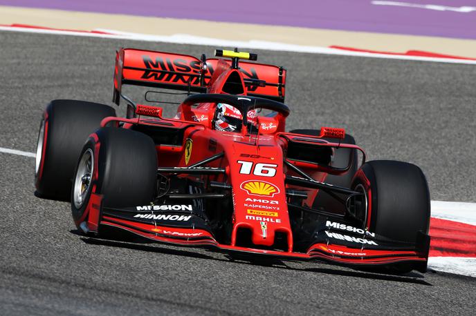Charles Leclerc Ferrari | Charles Leclerc v ferrariju je bil najhitrejši na prvem treningu VN Bahrajna. | Foto Getty Images