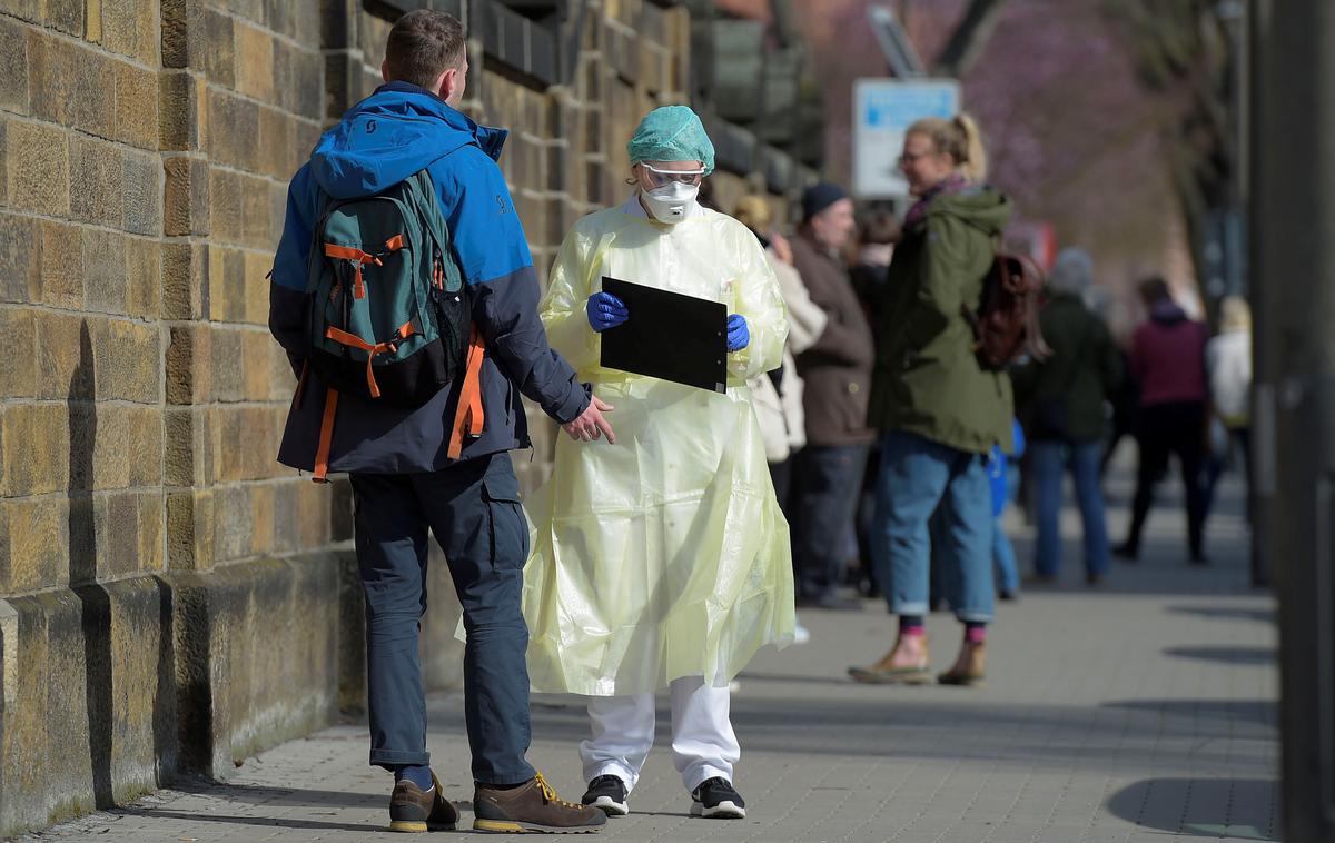 Koronavirus nemčija | Nemci so po navedbah Inštituta Robert Koch vstopili v četrti val epidemije. | Foto Reuters