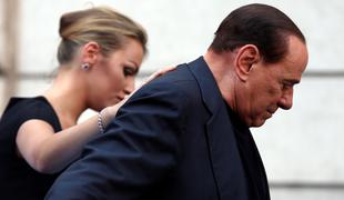 Berlusconi ima novo: dolgoletno dekle je zamenjal s 30-letno poslanko