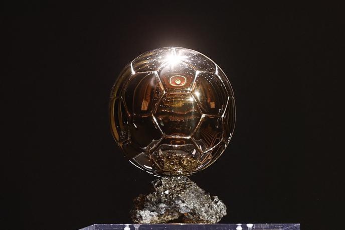 zlata žoga 2022 | Zlata žoga za sezono 2021/22 je pripadla Karimu Benzemaju. | Foto Reuters