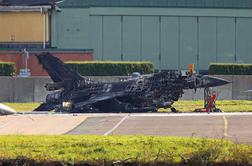 Bizarna letalska nesreča v Belgiji: pritisnil je gumb in "bum!"