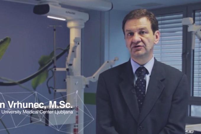 Simon Vrhunec je kot direktor UKC Ljubljana pred tremi leti nastopil v promocijskem videu Medicoengineeringa. | Foto: Vimeo