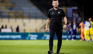 Maribor vendarle ukrepal: Karanović ni več trener