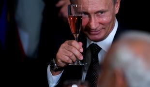Putina skrbi alkoholizem med ožjimi sodelavci, padla je raven discipline