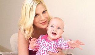 Tori Spelling po četrtem porodu hoče še posvojiti