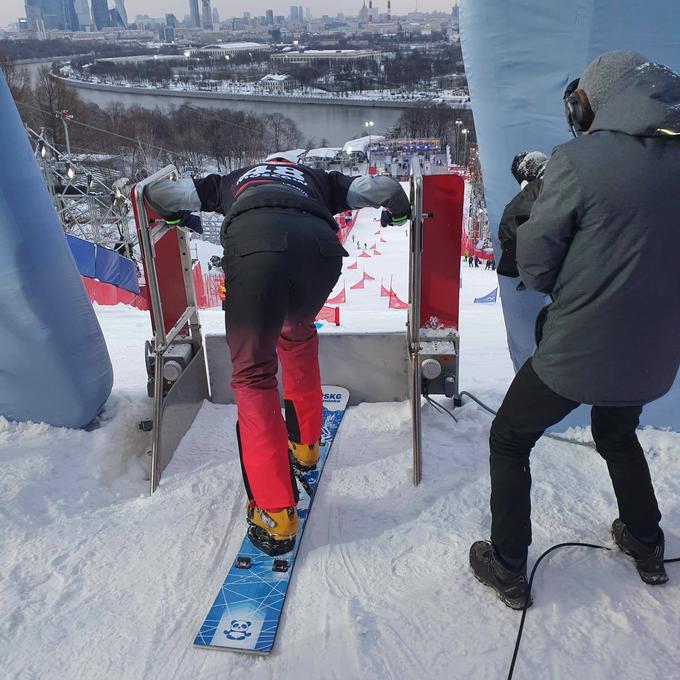 Košir v štartni hišici na mestni slalomski tekmi v Moskvi. | Foto: Izidor Šušteršič