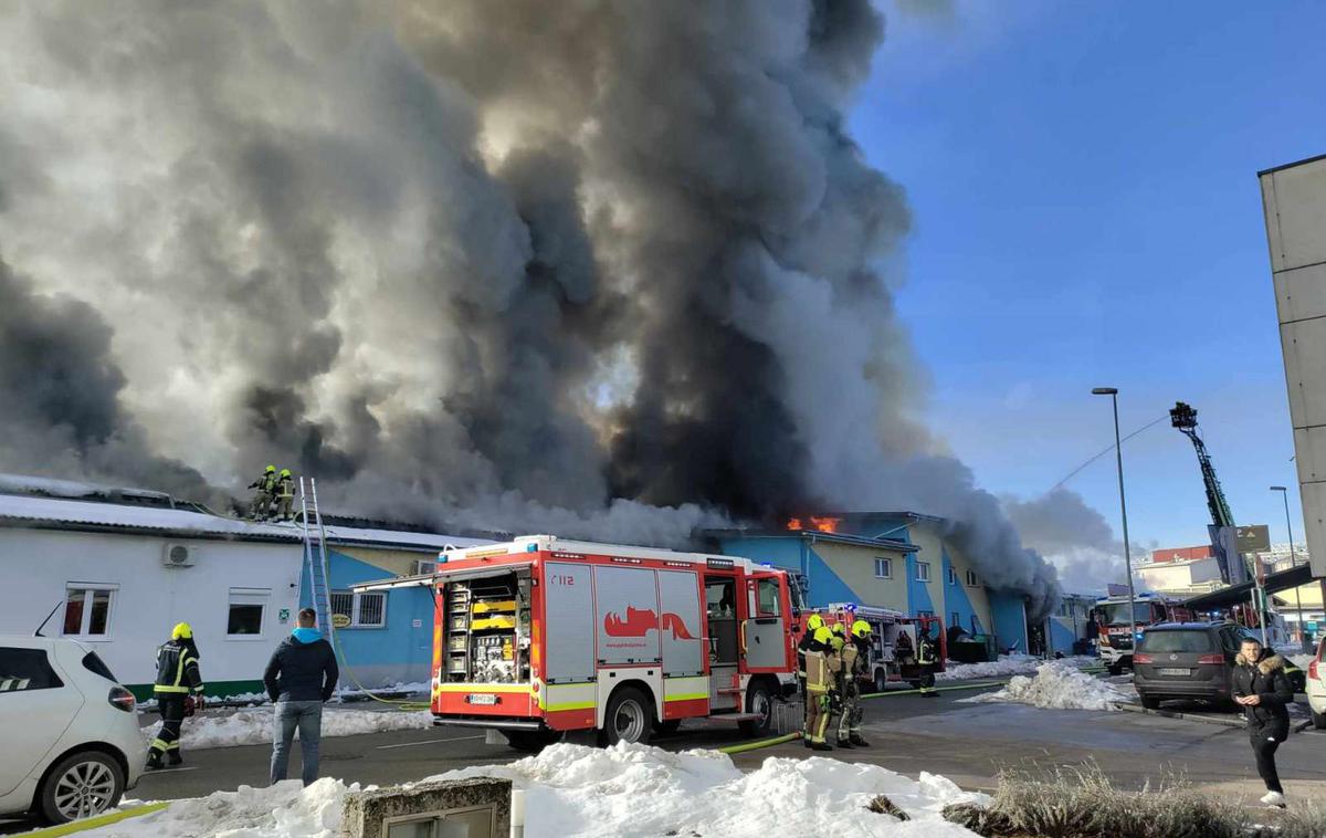 požar, Škofja Loka | Foto Matic Prevc/STA