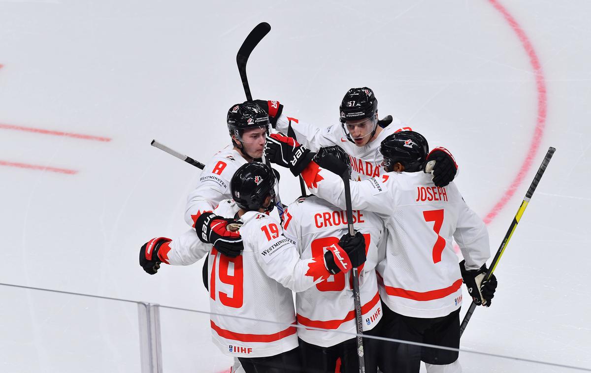 SP v hokeju, Kanada | Kanadčani so dobro prerešetali mrežo Latvije. | Foto Guliverimage