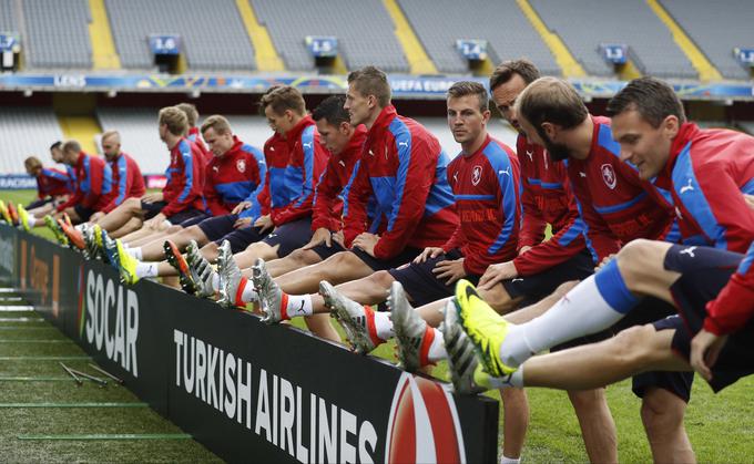 Češka do konca prvenstva ne bo mogla računati na poškodovanega kapetana Tomaša Rosickega. | Foto: 