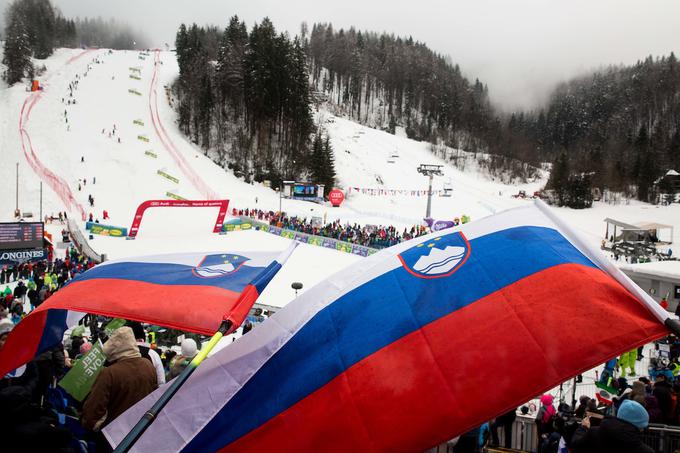 S slovensko zastavo bo vstop na tekmi za pokal Vitranc prost. | Foto: Sportida