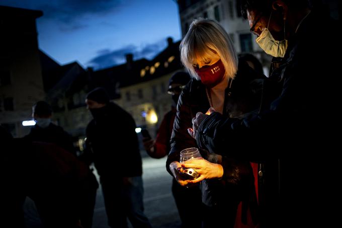 Balaševic prižig sveč | Foto: Ana Kovač