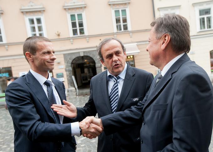 Ljubljanski župan Zoran Janković je leta 2012 sprejel nekdanjega predsednika Uefe Michela Platinija. | Foto: Vid Ponikvar