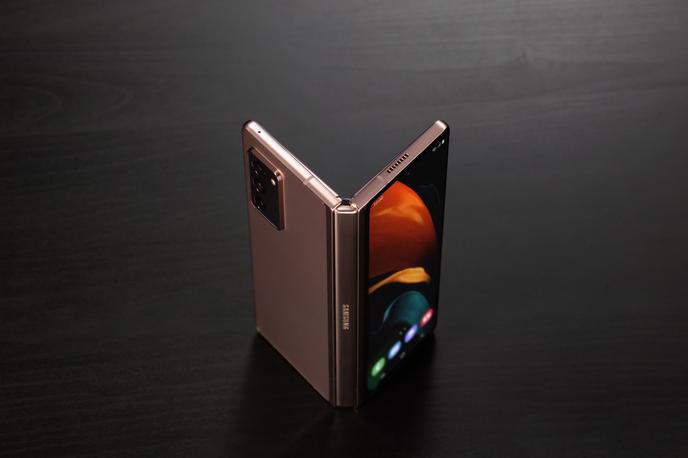 Samsung Galaxy Z Fold2 | Galaxy Z Fold2 je tretji Samsungov pregibni telefon. | Foto Samsung