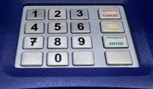 Kako hitro je mogoče uganiti vašo kodo za bankomat?