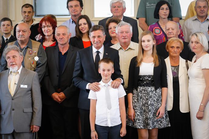 Borut Pahor in svojci žrtev vojne za Slovenijo | Foto STA