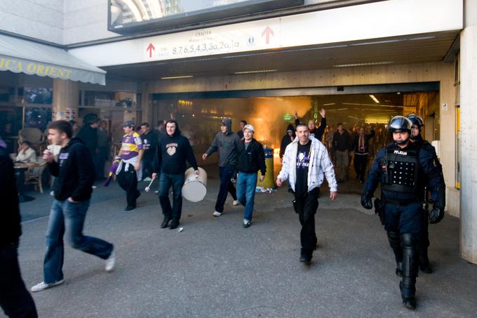 Navijači Maribora bodo v Ljubljano pripotovali z vlakom, nato pa se proti Stožicam odpravili z avtobusi. | Foto: 