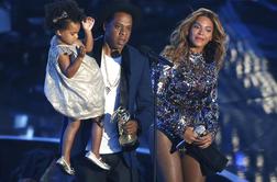 Šampanjec za Jay Z-ja, ekološko pridelano mleko za hčerko