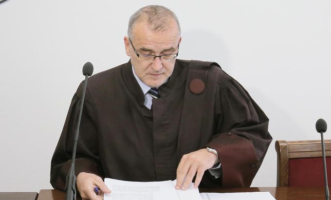 Jankovićev odvetnik Janez Koščak predlaga oprostilno sodbo. | Foto: STA ,