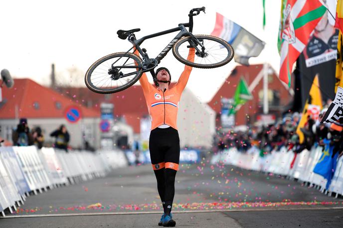 Mathieu Van der Poel | Mathieu van der Poel bi se največje večdnevne kolesarske dirke na svetu udeležil predvsem zaradi sponzorjev. | Foto Reuters