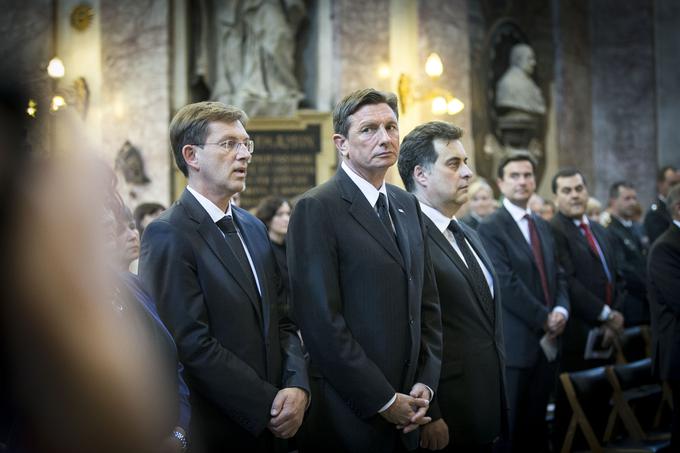 Slavnostne maše sta se udeležila tudi premier Miro Cerar in predsednik države Borut Pahor. | Foto: 