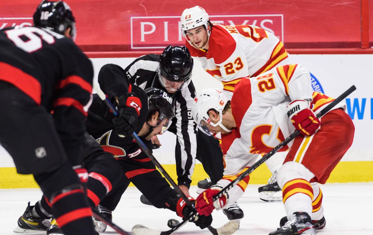 Calgary Flames Ottawa Senators | Ottawa, ki nima več možnosti za končnico, gosti Calgary. | Foto Guliverimage