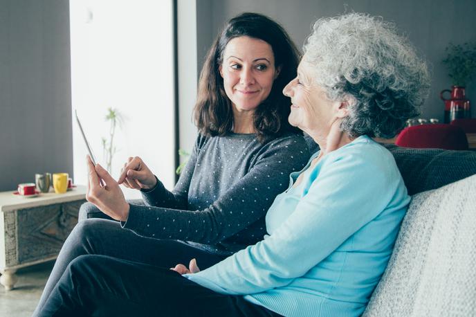 Dolgotrajna oskrba starejših | Ključno je medgeneracijsko sodelovanje, so se strinjali udeleženci.  | Foto Getty Images