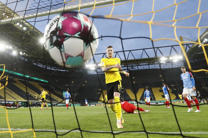 Borussia Dortmund | Borussia je s 5:0 odpravila Holstein Kiel. | Foto Guliverimage