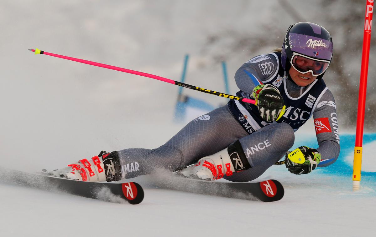 Tessa Worley | Tessa Worley bo izpustila tekmi hitrih disciplin v Val Gardeni. | Foto Reuters