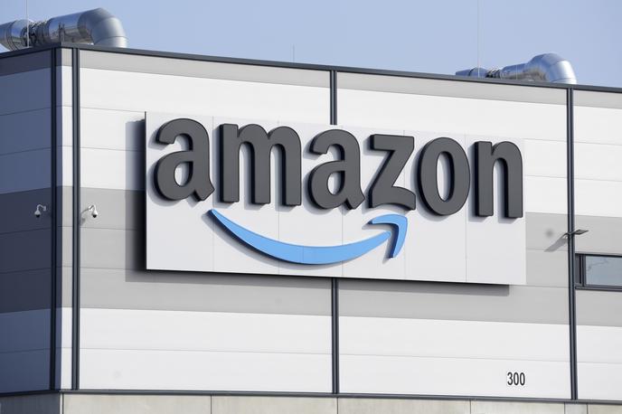 Amazon | Kupci, ki izdelke pogosto naročajo prek Amazona, hitro dosežejo 59 evrov, kolikor znaša znesek, s katerim so upravičeni do brezplačne dostave. | Foto Guliverimage
