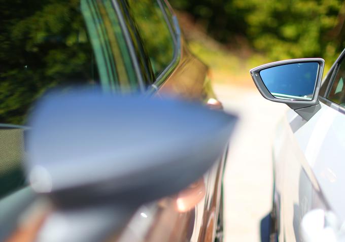 Leon in ibiza sta stebra Seatove identitete. Njuna vzvratna stranska ogledala sodijo med najlepše v "mainstream" avtomobilski industriji. | Foto: Gregor Pavšič