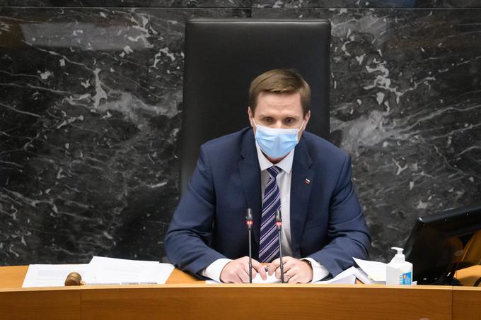 Predsednik državnega zbora Igor Zorčič verjame, da bo glasovanje o nezaupnici v sredo. | Foto: STA ,