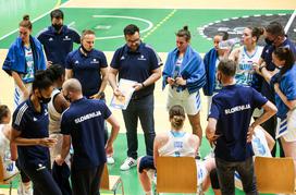 Slovenija : Črna Gora (ženska košarka, priprave na EuroBasket)