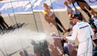 Lewis Hamilton slavil v Barceloni