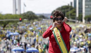 V Braziliji novi množični protesti proti korupciji oblasti