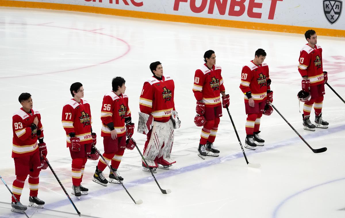 Kunlun red star | Kitajski klub Kunlun Red Star, član lige KHL, iz katerega naj bi kitajska reprezentanca črpala večino olimpijskega kadra, je bil v zadnjih dneh pod drobnogledom. | Foto Guliverimage
