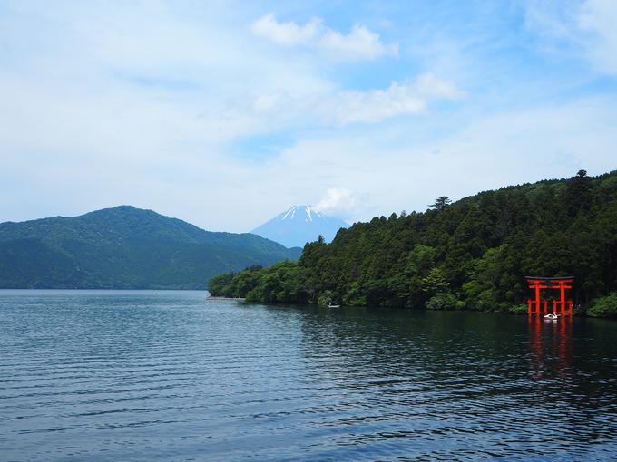 Kristina je navdušena nad japonsko naravo. Na fotografiji je jezero Hakone, ki leži blizu gore Fuji. | Foto: Osebni arhiv