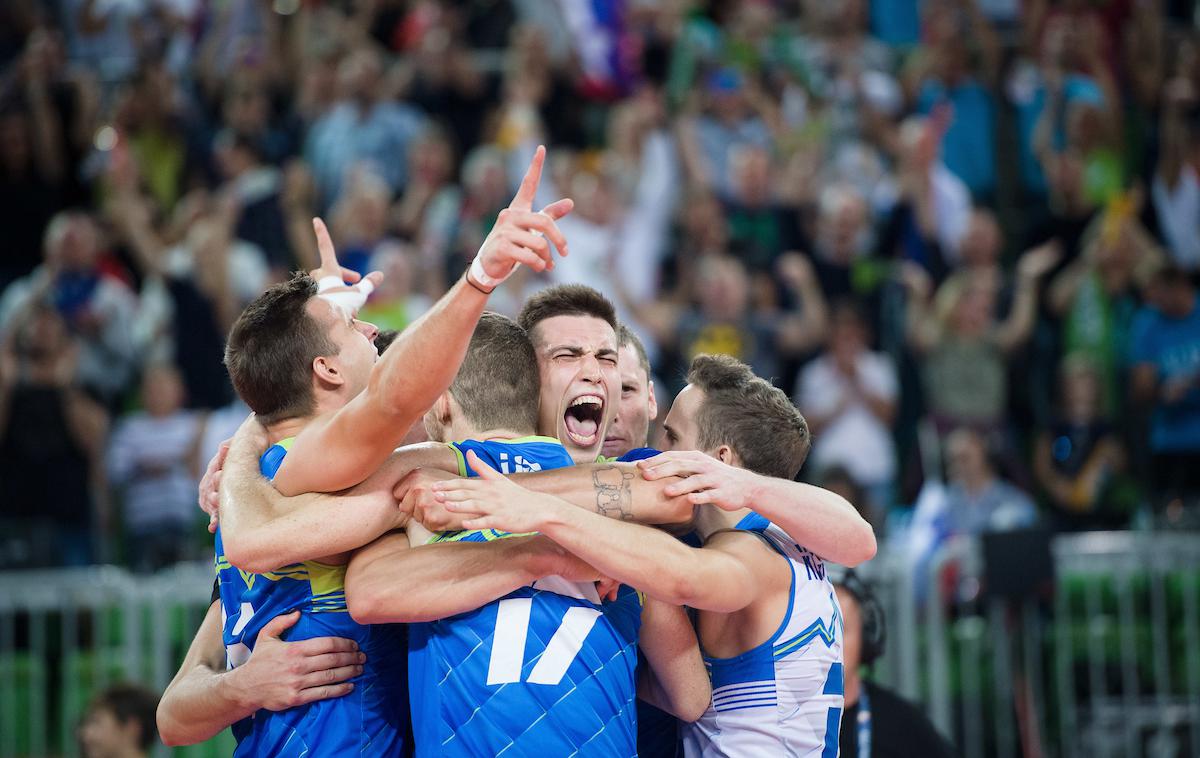 Slovenija odbojka | Slovenci so se zanesljivo uvrstili med osem najboljših na EuroVolleyju. | Foto Saša Pahič Szabo/Sportida