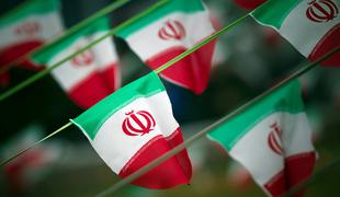 Iran: z brezpilotnimi letali napaden objekt obrambnega ministrstva