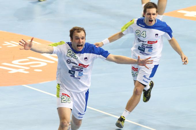Po prvi uvrstitvi v polfinale so Slovence preplavila čustva. | Foto: Sportida