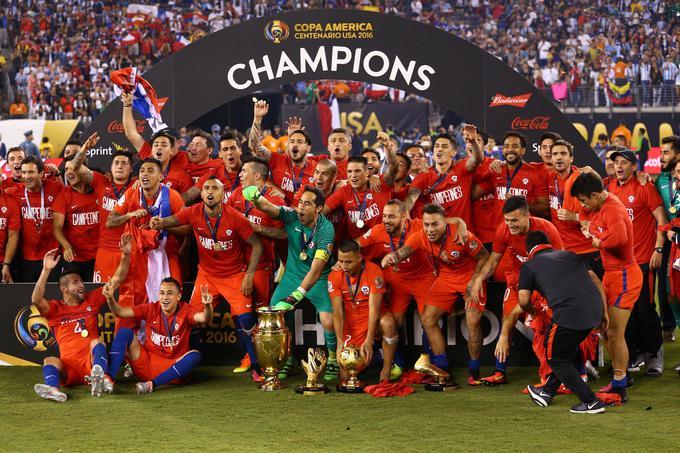 Čile je osvojil jubilejno 100. južnoameriško prvenstvo, ki so ga gostile ZDA. | Foto: Reuters