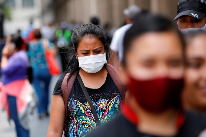 Strokovnjaki ocenjujejo, da je dejansko število okuženih še višje, saj v Mehiki ne izvajajo veliko testiranj za novi koronavirus. | Foto: Reuters