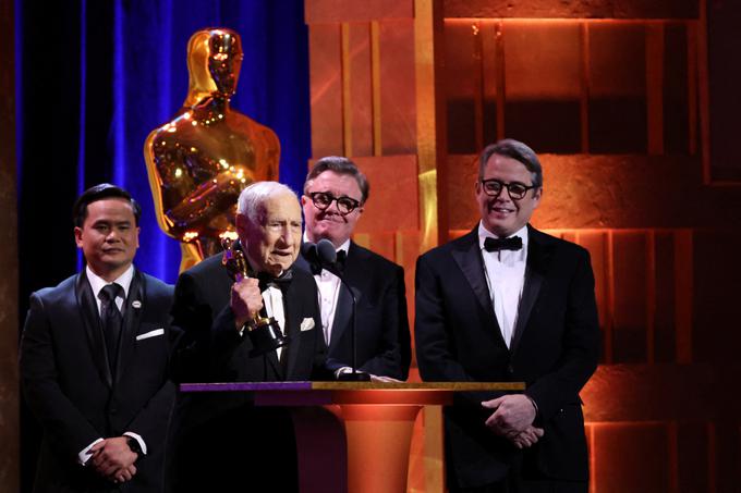 Mel Brooks je eden redkih posameznikov v svetu zabavne industrije, ki je v svoji karieri, ta traja že osem desetletij, prejel vse vidnejše nagrade na tem področju: oskarja, emmyja, tonyja in grammyja. | Foto: Reuters